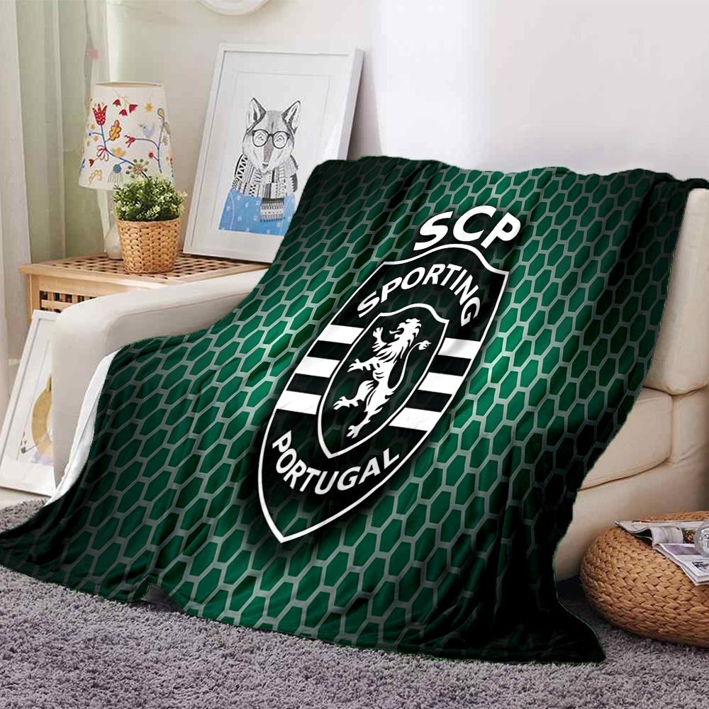 Sporting football Crest Flannel Blanket, Soft Polyester, Modern Design, All-Season for Camping, Travel, Gifts for holidays or birthdays