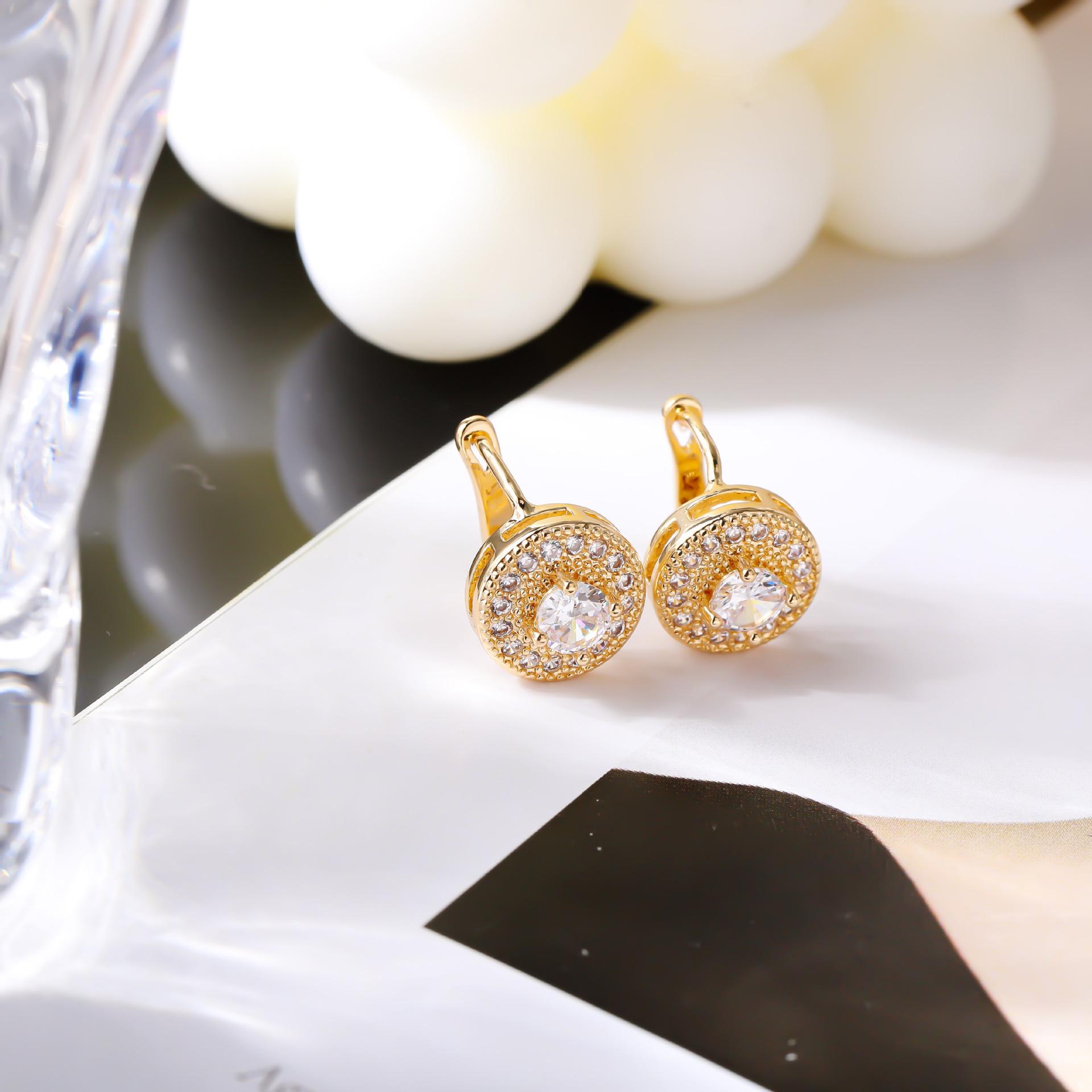 European & American Trendy Hip Hop Zirconia Diamond Stud Earrings