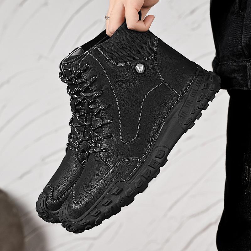 Handel zagraniczny nowy trend wersja koreańska męskich butów za kostkę duży rozmiar jesień i zima buty męskie do połowy łydki rozmiar 46 buty codzienne 2025