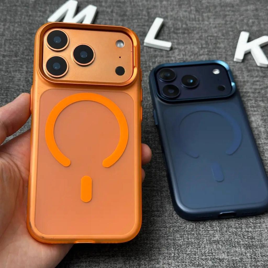 Applicable to iphone18ProMax mobile phone case matte original color ultra-thin magnetic suction Apple 17 protective case PC hard case
