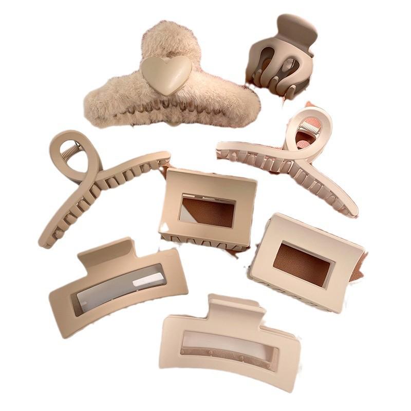 Large Shark Hair Clip: Elegant Back Bun Hairpin for Women - 2024 Headdress Collection