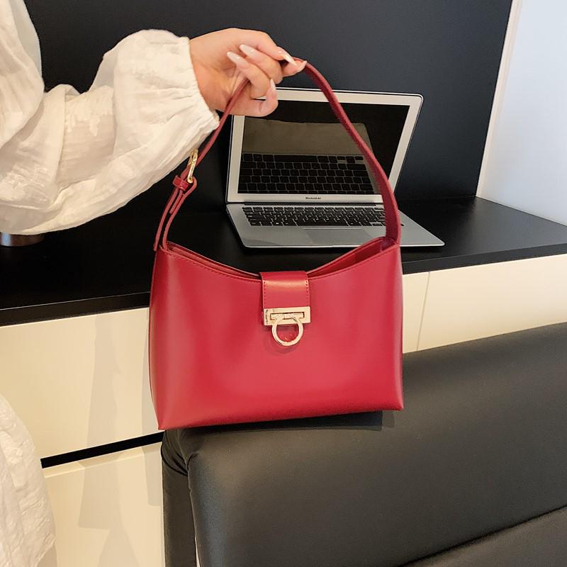 

Trendy Versatile Tote Bag: Fashionable Crossbody Shoulder Handbag for Women