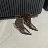 2025 Autumn and Winter New Fashion Versatile Pointed Simple Niche Design Fashion Boots Thin Heel Thin Boots Martin Boots