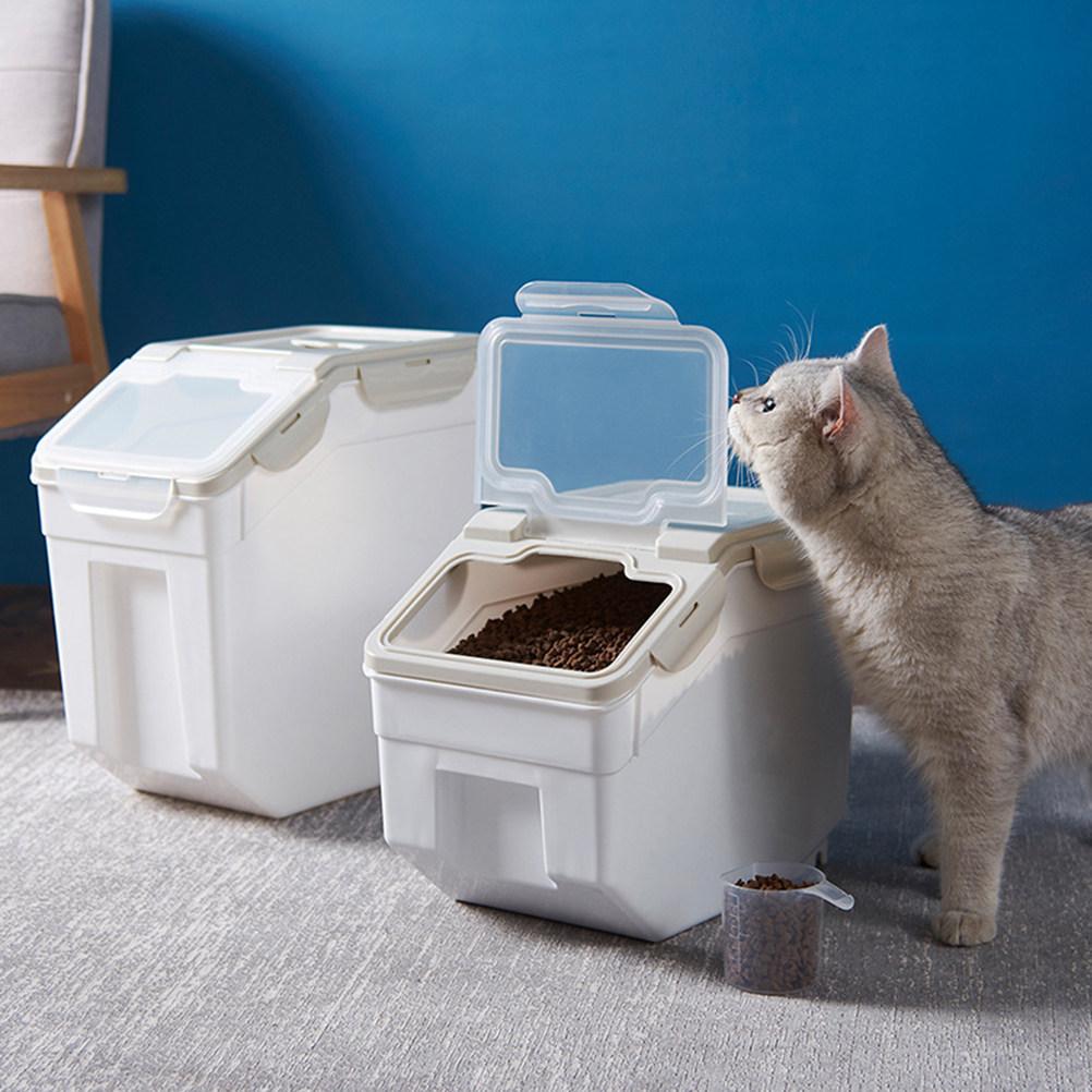 Airtight Pet Food Storage Container Large Capacity Snap Lock Lid Dog Cat Dry Food Rice Bin Beige
