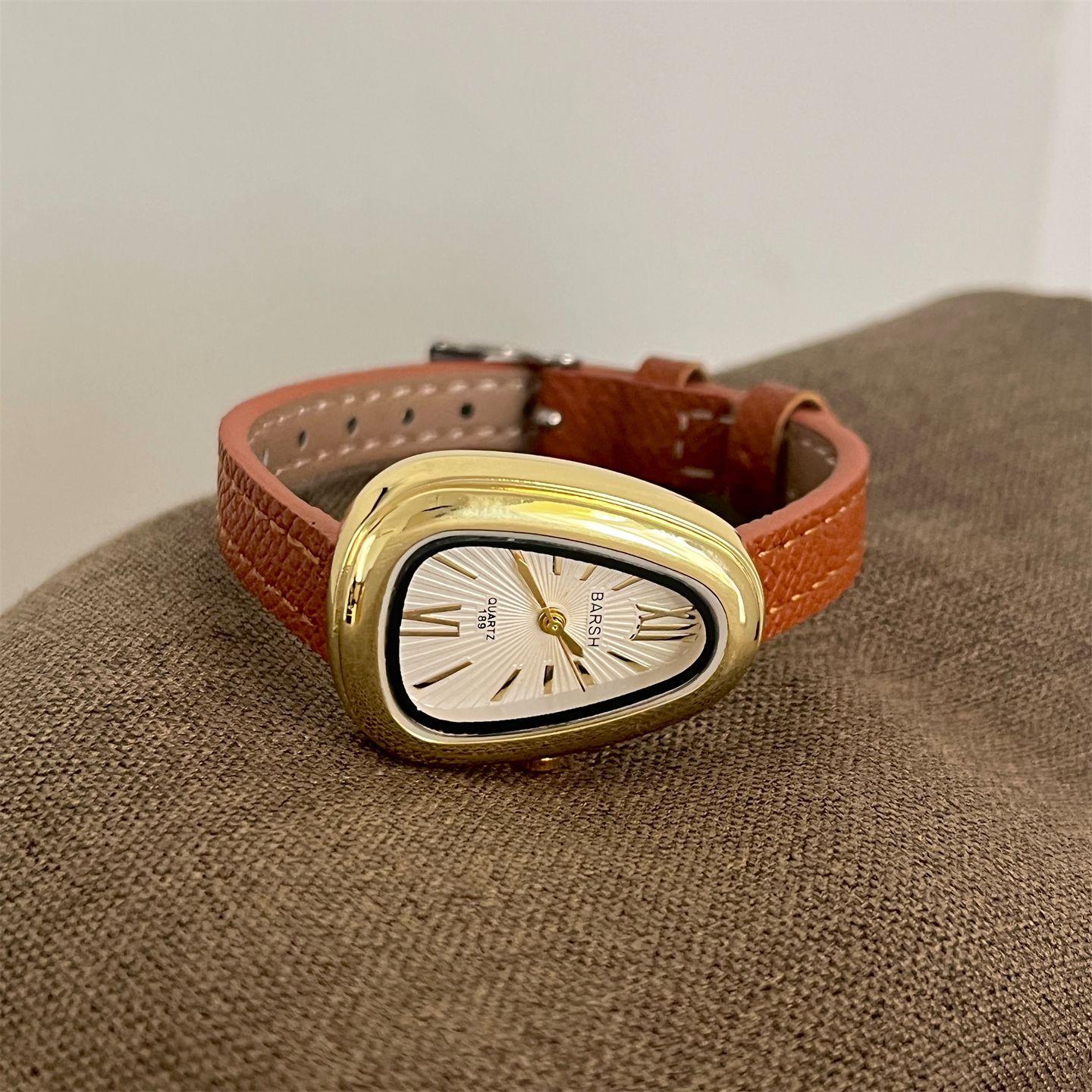 Snakehead Belt High-End Watch Fashionable Women S Simple Casual Retro Thin Belt Small Gold Watch