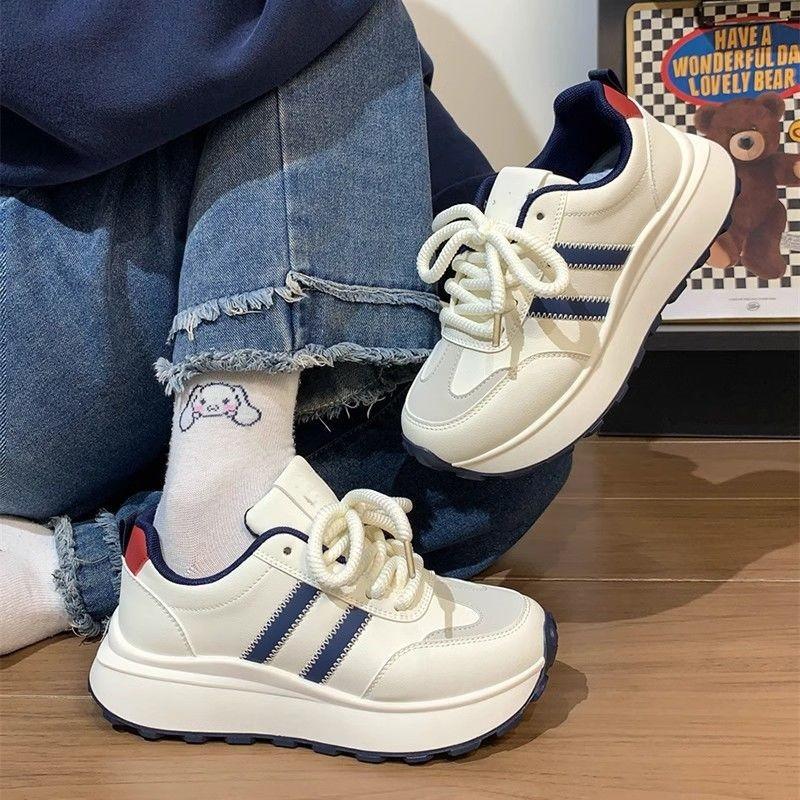 Lightweight Sports Shoes Women's Feet Small Forrest Gump Shoes Spring 2025 New Popular Soft Sole Versatile Dad Shoes Thick Sole