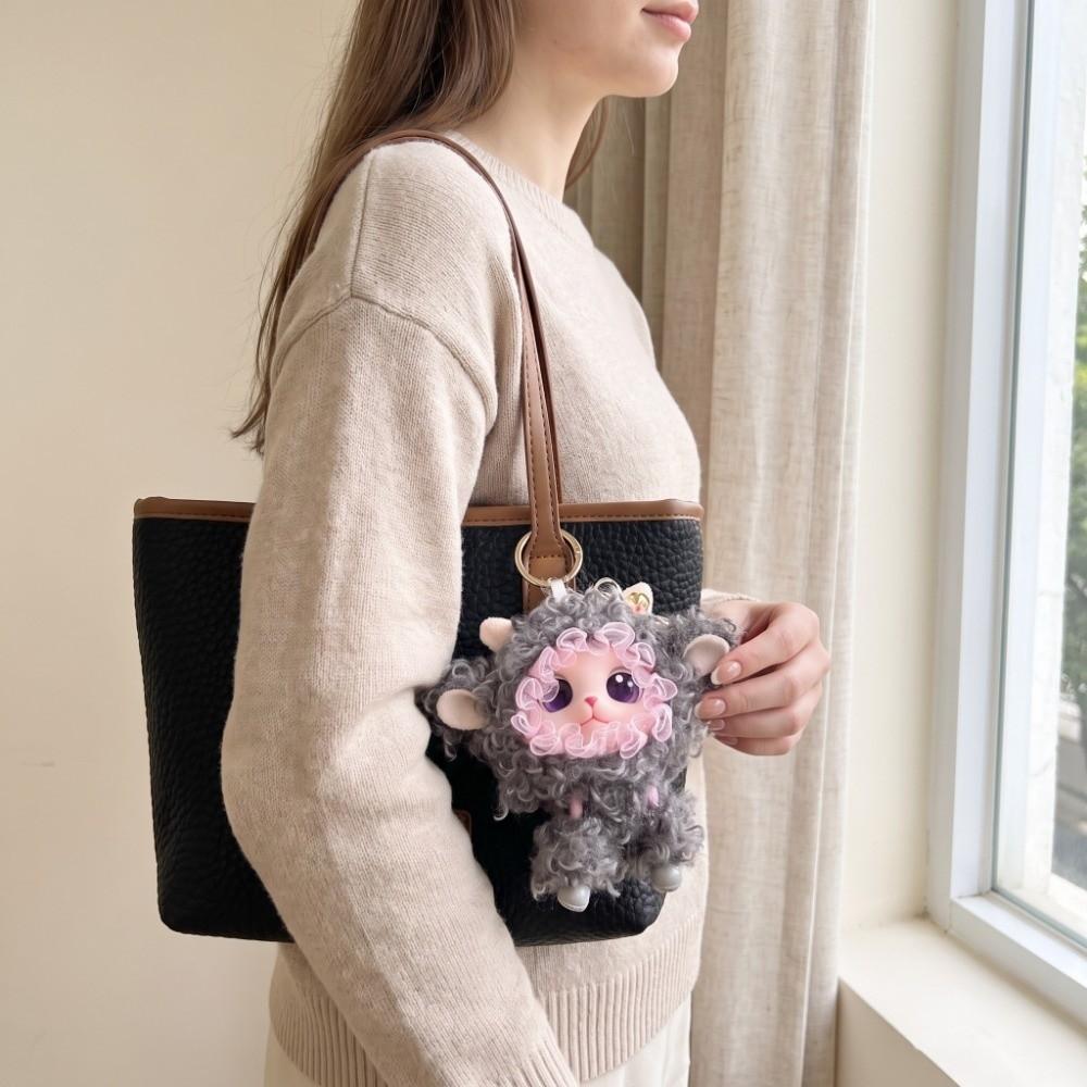 Bag Hanging Sheep Plush Keychain Lolita Curly Hair Car Key Ring Cute Lamb Doll Pendant Party Decor