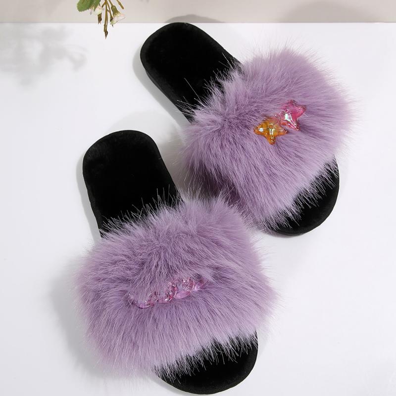 Fashion Luxury Fluffy Fur Women's Home Slippers 2025 Winter Metal Decoration Soft Sole Non Slip Indoor Slippers Furry Slides for Women