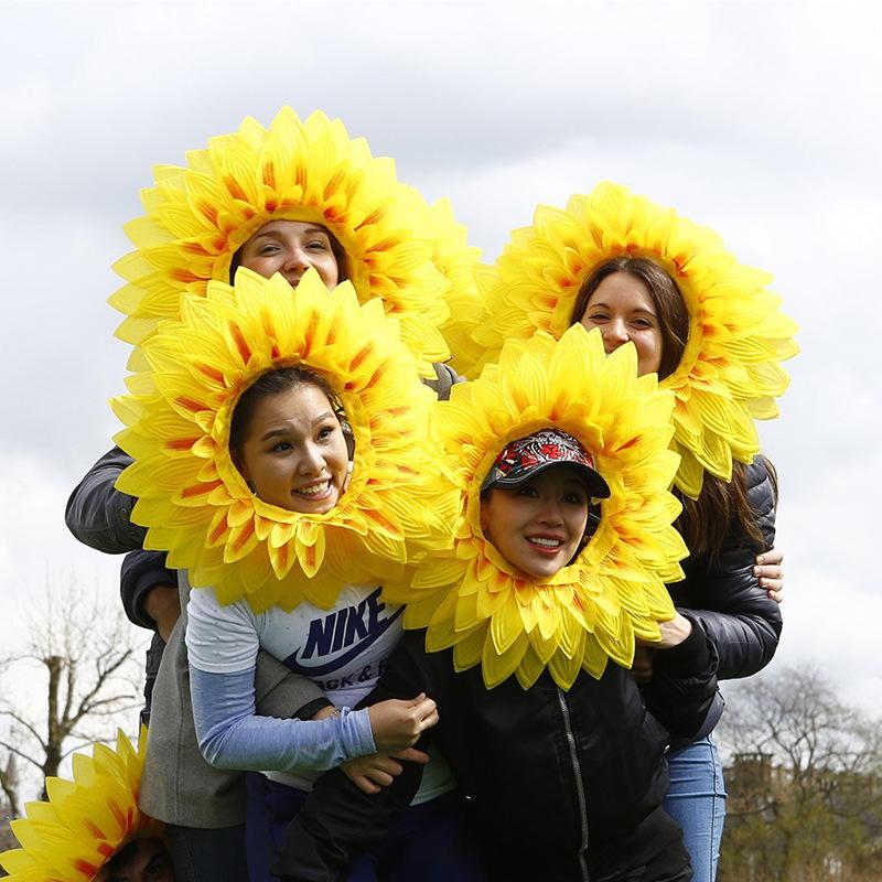 Sunflower Face-Revealing Flower Prop for Sports and Dance Ceremonies