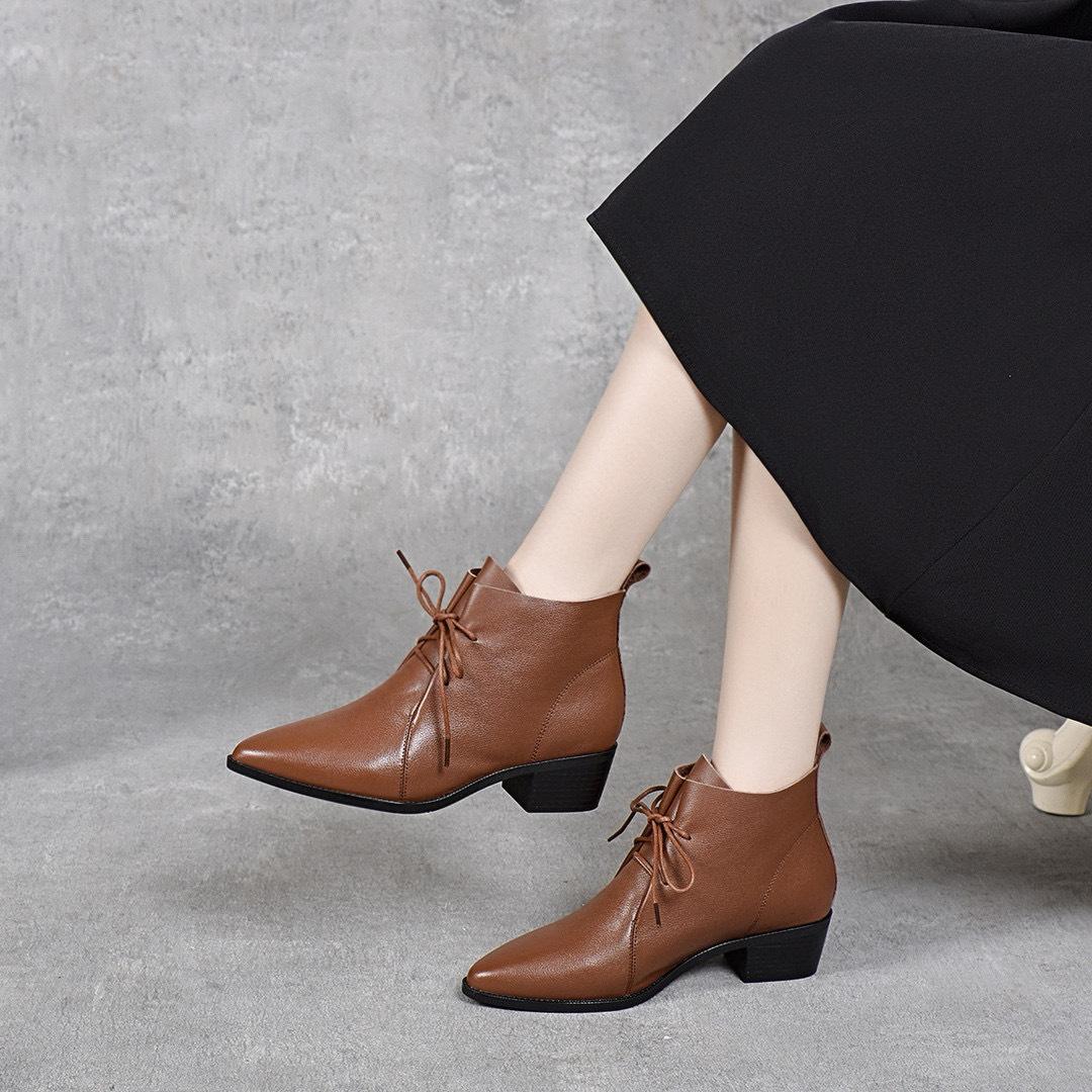 

Короткие сапоги Кожаные сапоги Ботильоны 36