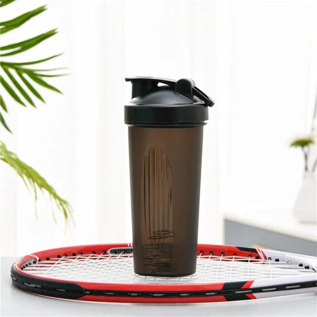 600ml Shaker Bottle Protein Powder Shaker Cup for Gym Fitness with Graduated Portable Water Bottle Mixing Cup