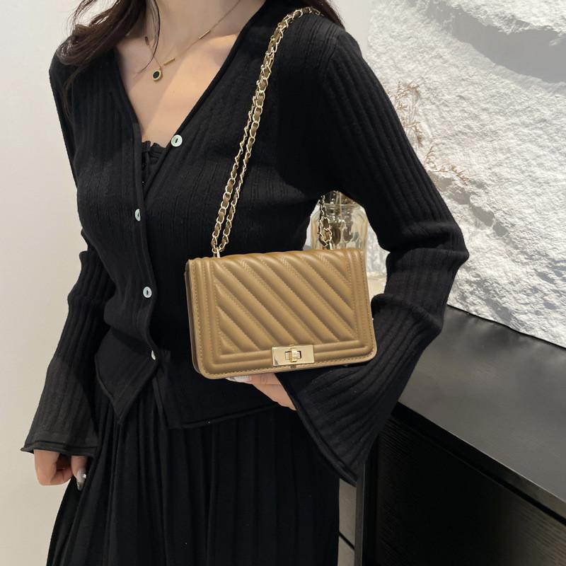 Street Style Small Square Pu Shoulder Bag With Lock Closure For Daily Use