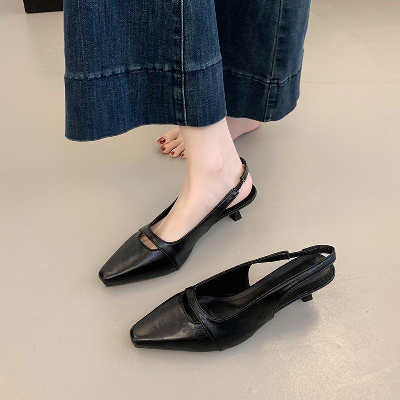 Spring and summer 2025 niche retro versatile thin heel medium heel kitten heel simple square head sandals women's wine glass heel
