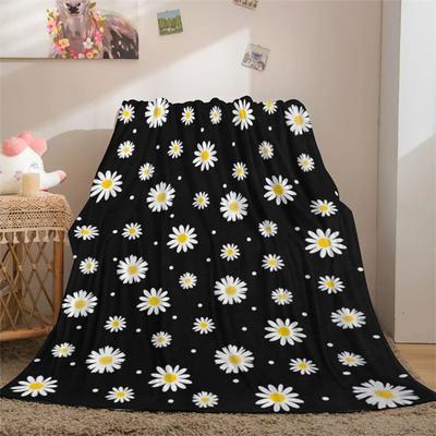 1 Black White Daisy Flannel Blanket Single Sided 2D Print Fresh Blanket Bedroom Living Room Picnic Charming Vibe Accessory Gift