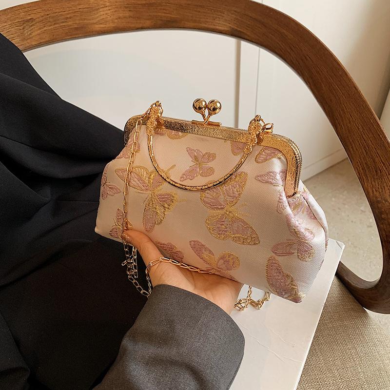 New Summer Retro Portable New Niche Casual Personality Beautiful Simple Fashionable Slant Shell Bag