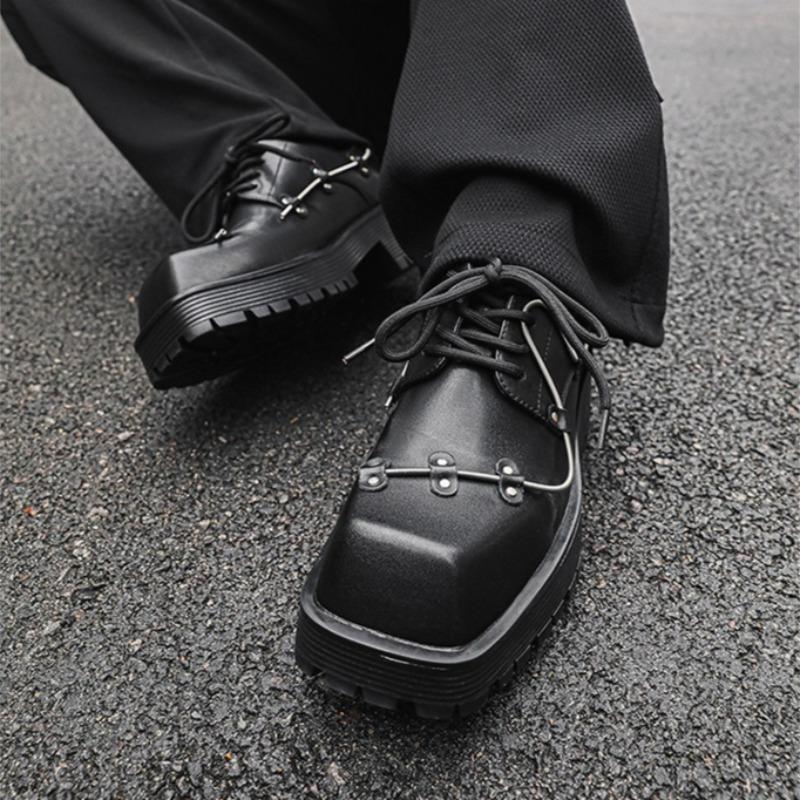 Men's Platform Derby Shoes Square Head Black Mens Business Casual Leather Shoes Retro Designer Patent Leather Men Zapatos Hombre