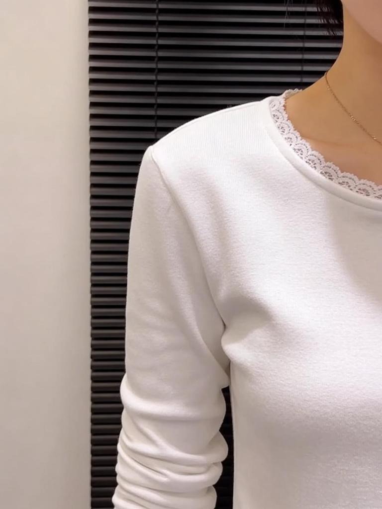 Women's Slim Fit White Lace Trim Long-Sleeved T-Shirt, Round Neck, Korean Style, Perfect Base Layer for Early Autumn