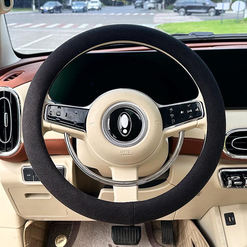 Breathable Cotton-Linen Steering Wheel Cover: All-Season, Anti-Slip, Universal Fit 38cm