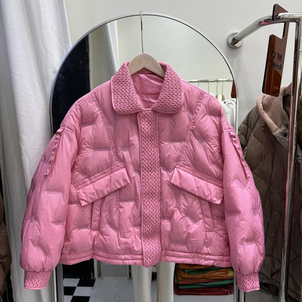 Winter New Down Jacket Women's Light and Short Woven Square Neck Press Glue Loose White Duck Down Jacket Tide