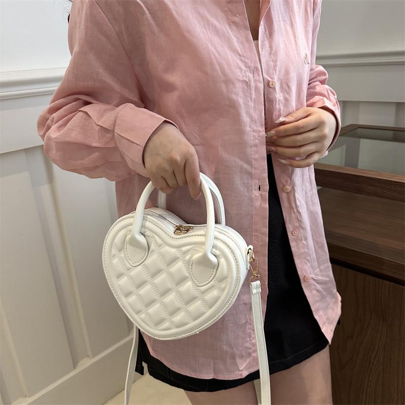 Trendy Heart-shaped Handbag For Women 2024 Summer Plaid Pattern Versatile Shoulder Bag