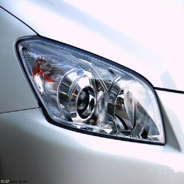 Compatible Toyota RAV4 Headlight Assembly (2009-2012) - Durable Design