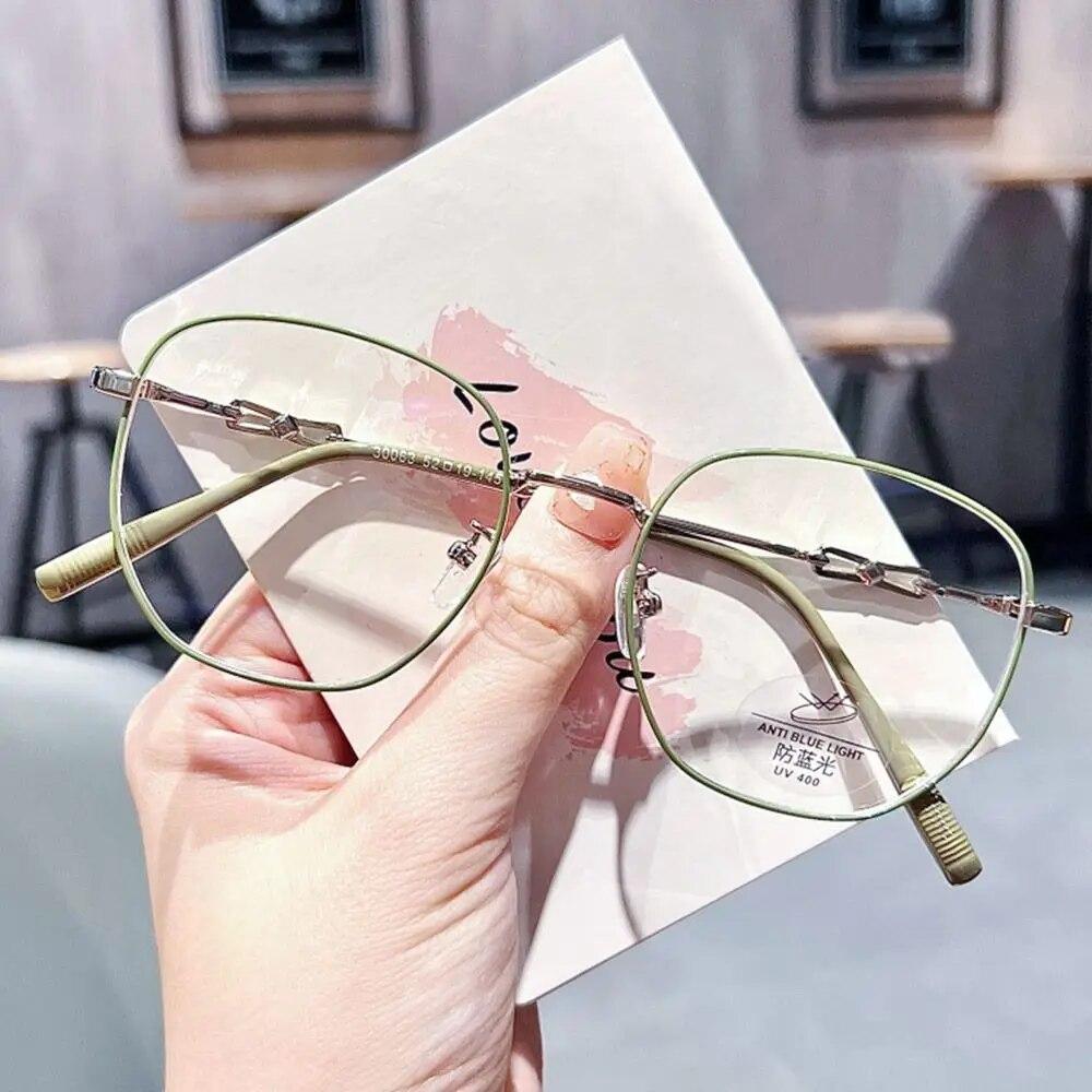 Модные женские дизайнерские очки с блокировкой синего света — фото 4