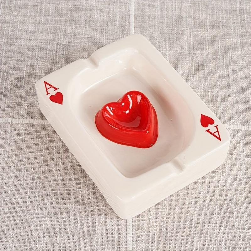 Creative Poker Ceramic Ashtray Simple and Fashionable Ashtray Portable Home Office Desk Ashtray Office Desk Gift Ashtray