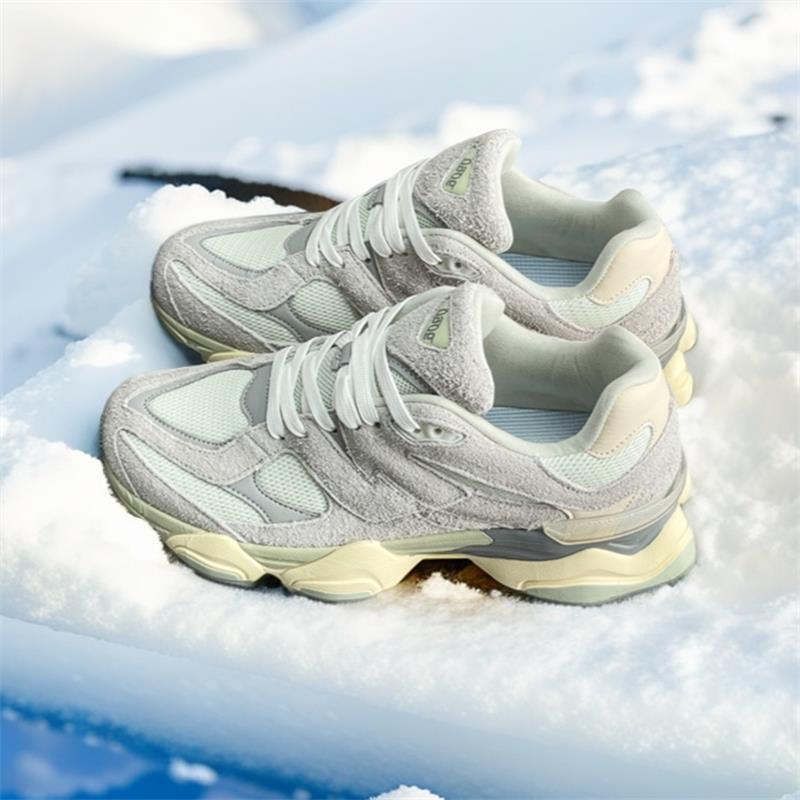 9060 breathable and cushioned running shoes ,  new summer edition