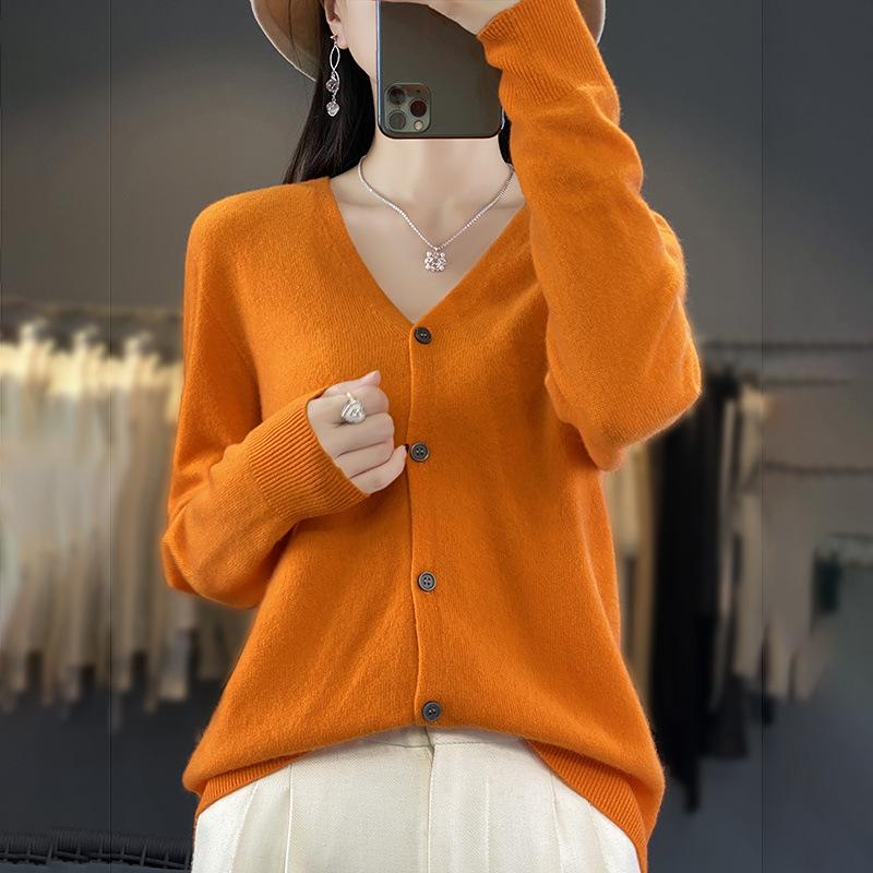 Women's Wool Knit Collar Cardigan: Slim-Fit, Long Sleeve, Loose Outerwear for Autumn and Winter.
