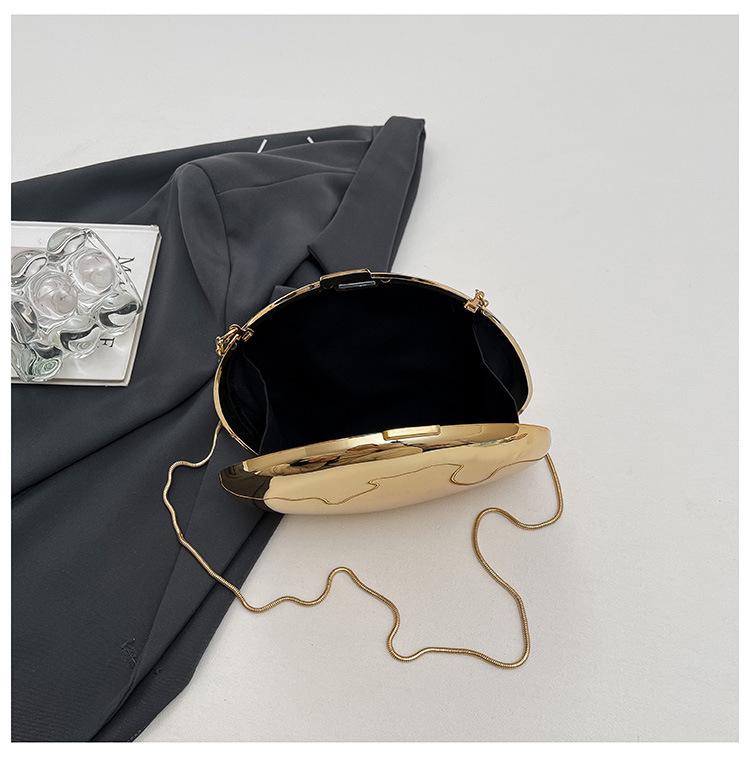 2026 Summer Niche Design Women's Goose Egg Shell Shoulder Crossbody Bag