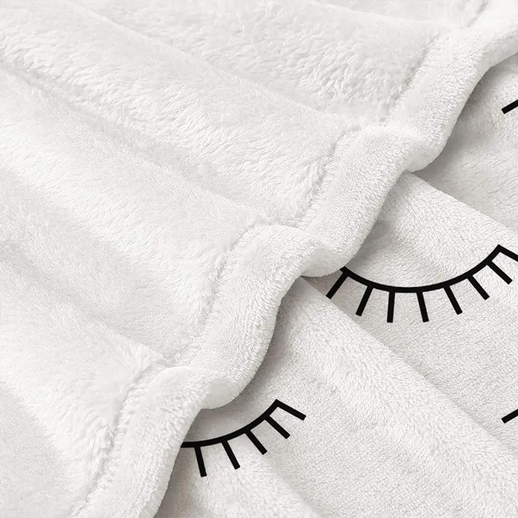 Abstract Closed Eyes Cute Eyelashes Blanket Lightweight Blankets All Season Throw Blanket for Couch Bed Soft Flannel Blanket