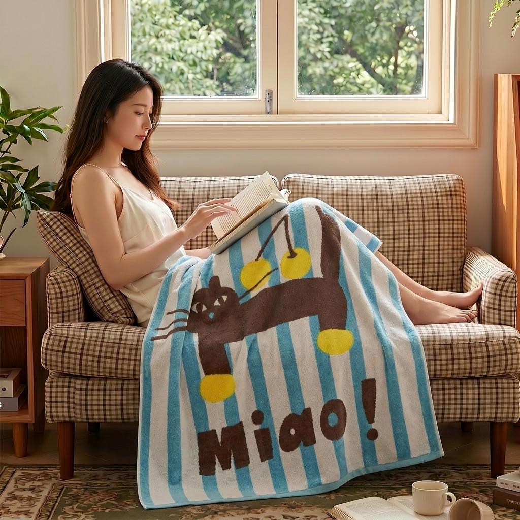 Large Grade A Yarn-Dyed Jacquard Cotton Bath Towel - Thick, Absorbent, Adult Style