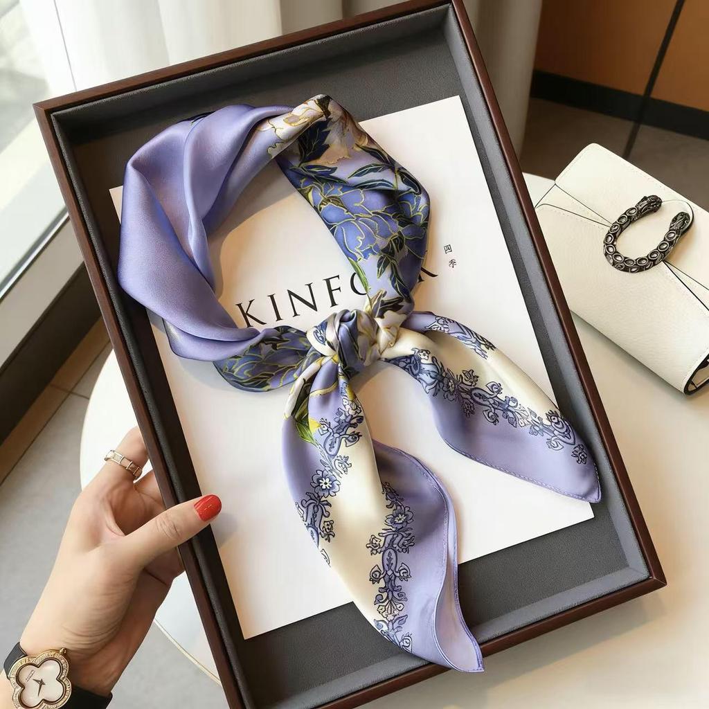 Retro Cashew Pattern Silk Square Scarf (70x70) - Versatile Long Ribbon for Neck