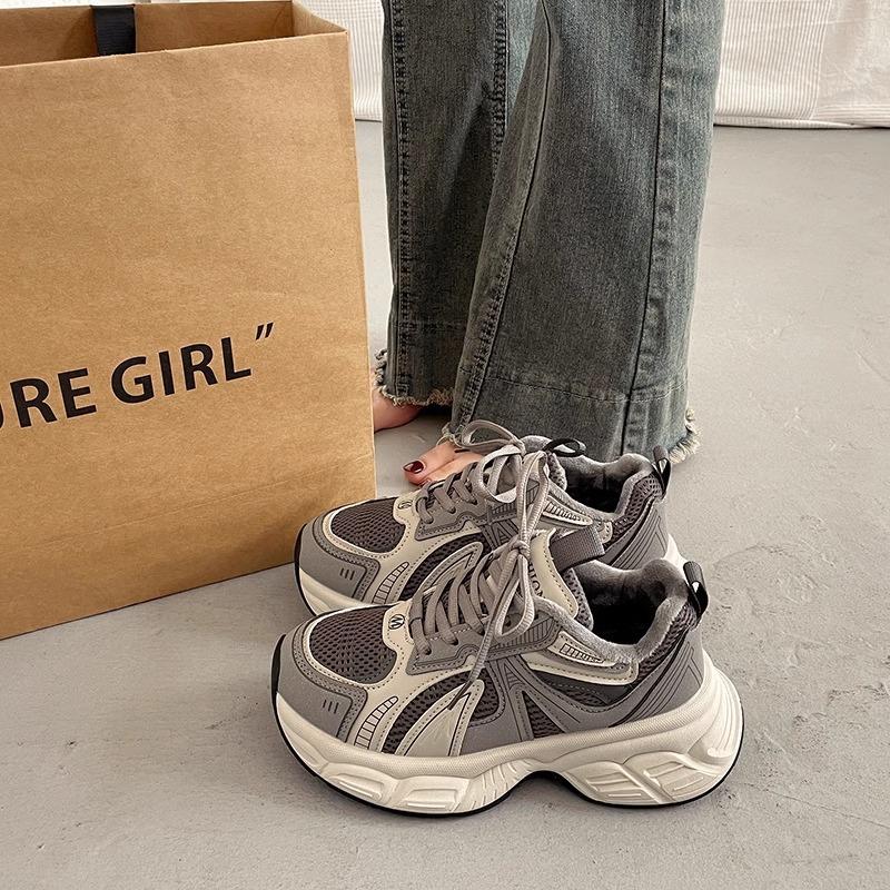 Versatile platform dad shoes women's 2025 spring new student casual women's shoes mesh super fire thin running shoes