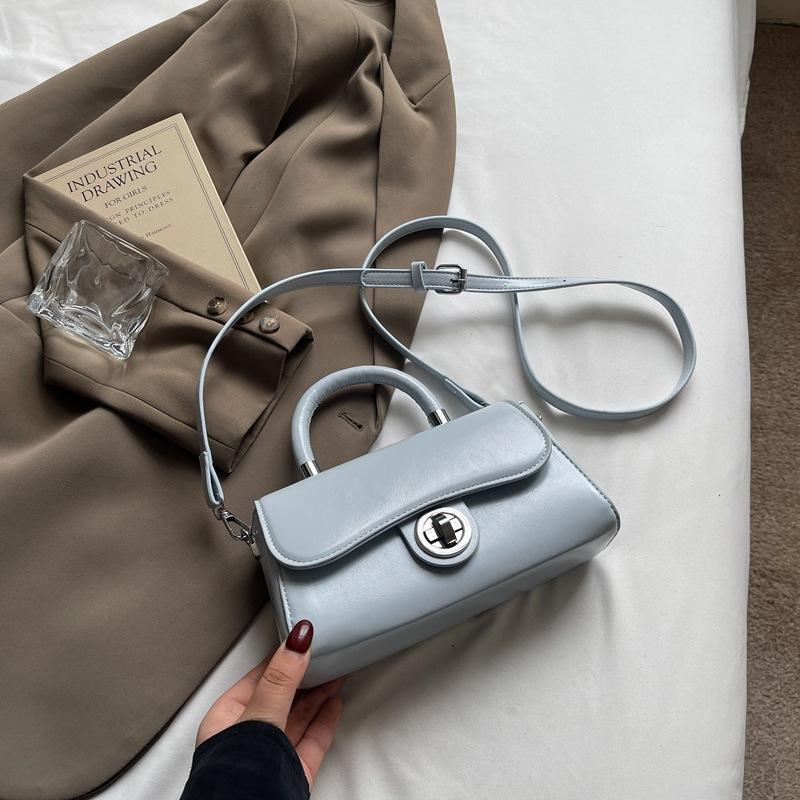 

Нишевый модный темперамент ручная переноска маленькая квадратная сумка лето новая простая и универсальная на плечо сумка-мессенджер