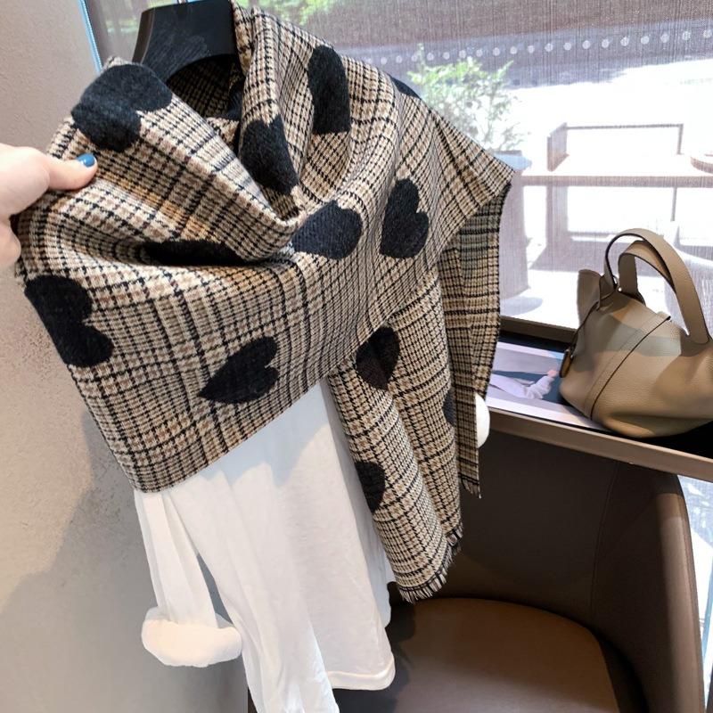 Shawl Autumn Versatile Fashion Love Child Warm Skin-friendly Scarf Imitation Cashmere Scarf Women's Winter
