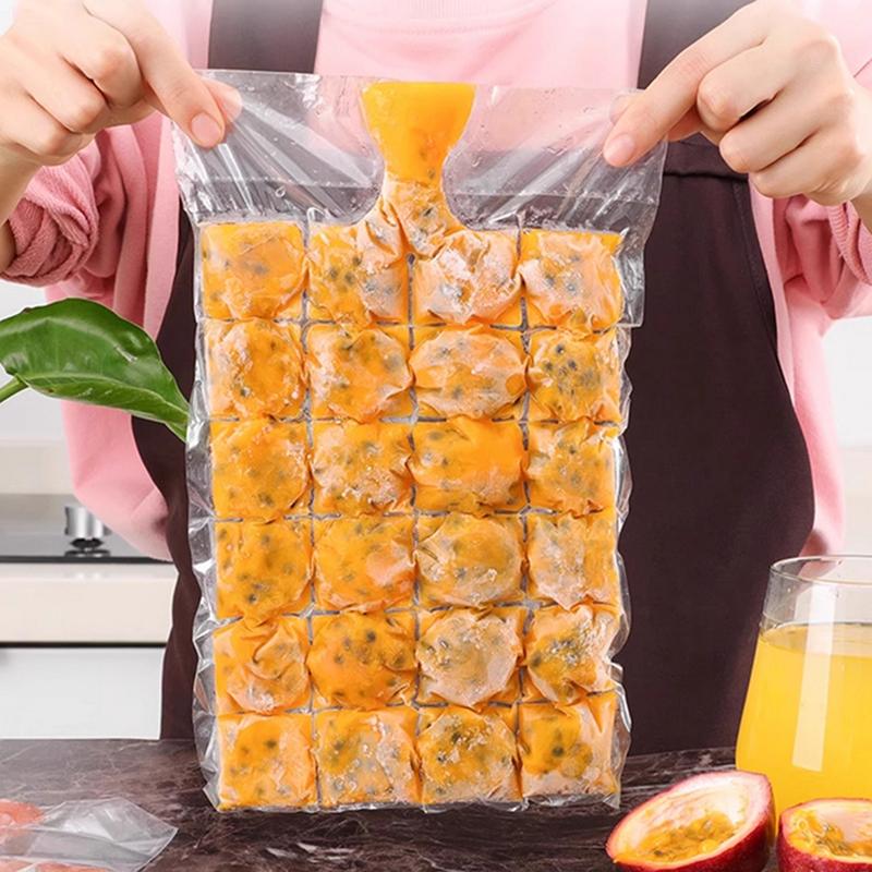 

10 Sheets Disposable Ice Bag Lattice Ice Cube Mold Bar Self-Sealing Ice Tray Bag Ice Cube Bag Box Edible Frozen Ice Cube Heart