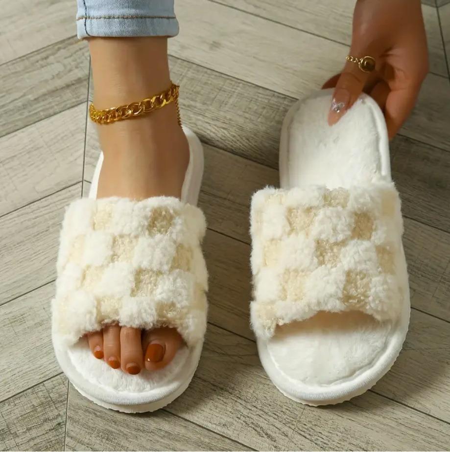 

Открытые пушистые тапочки домашние теплые нескользящие ворсистые утолщенные удобные плюшевые хлопковые тапочки белый