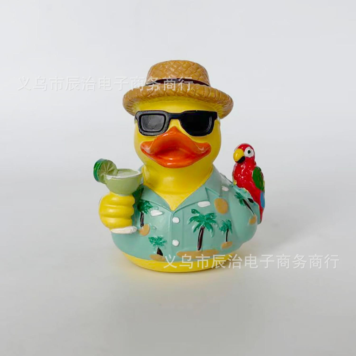

New Summer Beach Duck Ornament Home Garden Ornament Resin Crafts Beach Duck