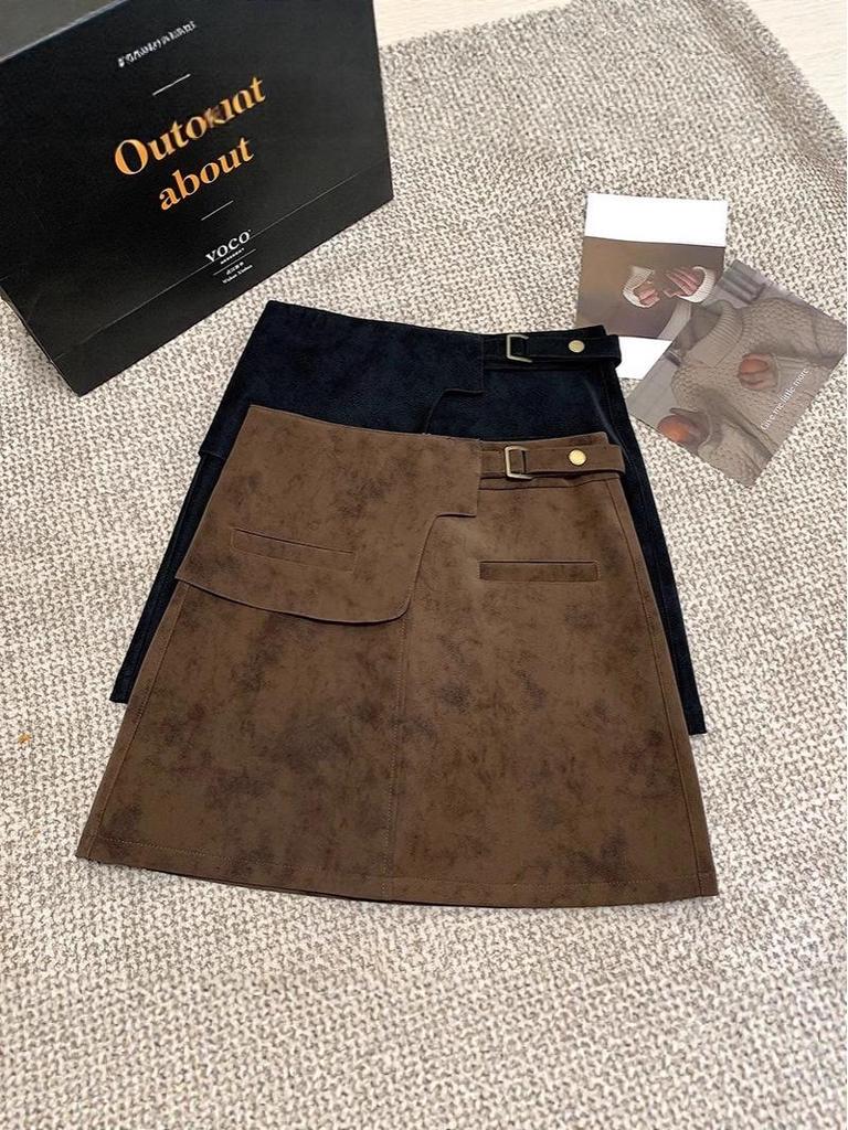 Women's High-Waisted Suede Plush Mini Skirt - Irregular A-Line Design for Autumn/Winter 2025