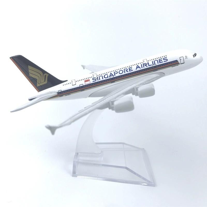 A380 Metal Aircraft 16cm Colorful Singapore Airways 1:400 Airplane Alloy Model For Aviation Enthusiasts Gifts Room Decoration