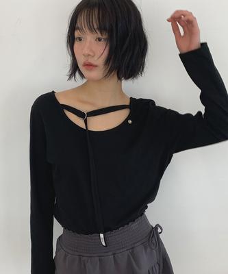 RONRON Back Open Waist Belt Long Sleeve T Shirt Black