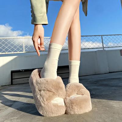 Chunky Platform Fur Slippers Women  Thick Bottom Furry Outdoor Slippers Woman Plus Size 42 Short Plush Designer Shoes 2024