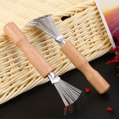 Cleaning Tools Wooden Handle Hair Brush Cleaner Portable Delicate Salon Rake With Metal Wire Mini Cleaning Comb