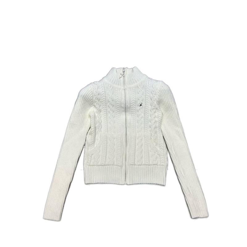 2025 Winter Slim-Fit Embroidered Pocket Zipper Cardigan