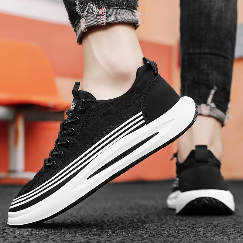 Fashion Men Casual Shoes Breathable Lightweight Sports Shoes Ice Silk Cloth Comfortable Mens Walking Sneakers Zapatos Deportivos