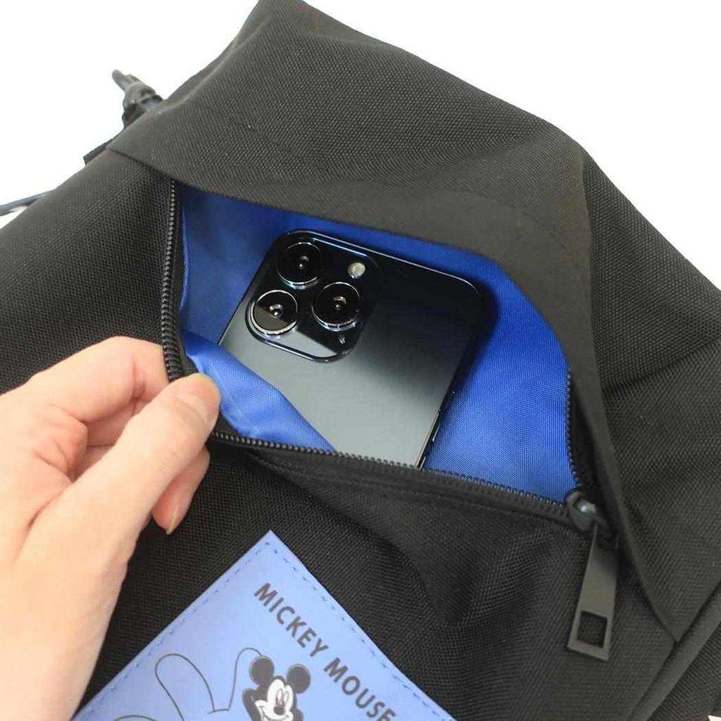 Marimo Craft Disney CATCH ME Series Shoulder Mickey W200 X H200 X Bag, Blue, Mouse, Approx. D100mm, MIC-014