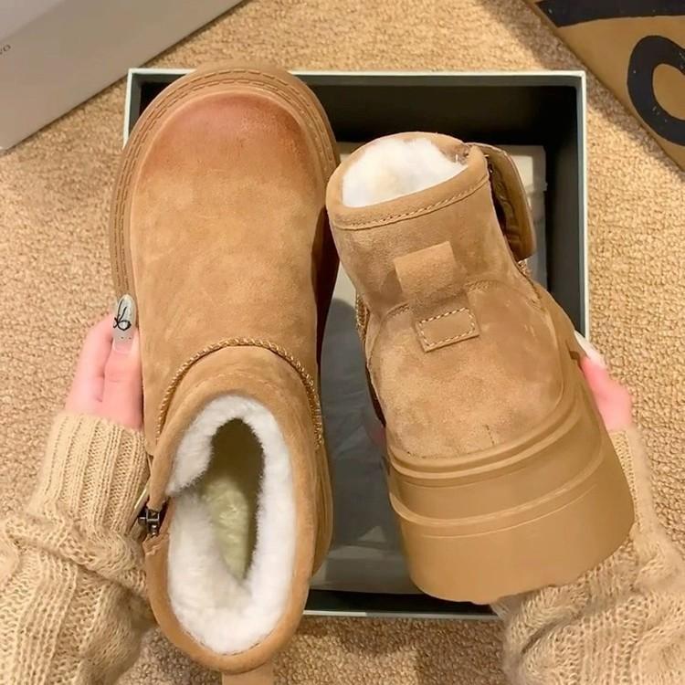 Dámské zimní sněhule 2025 nové sametové zateplené outdoorové s tlustou podrážkou s integrovanou kožešinou teplé bavlněné boty do severovýchodní oblasti dámské