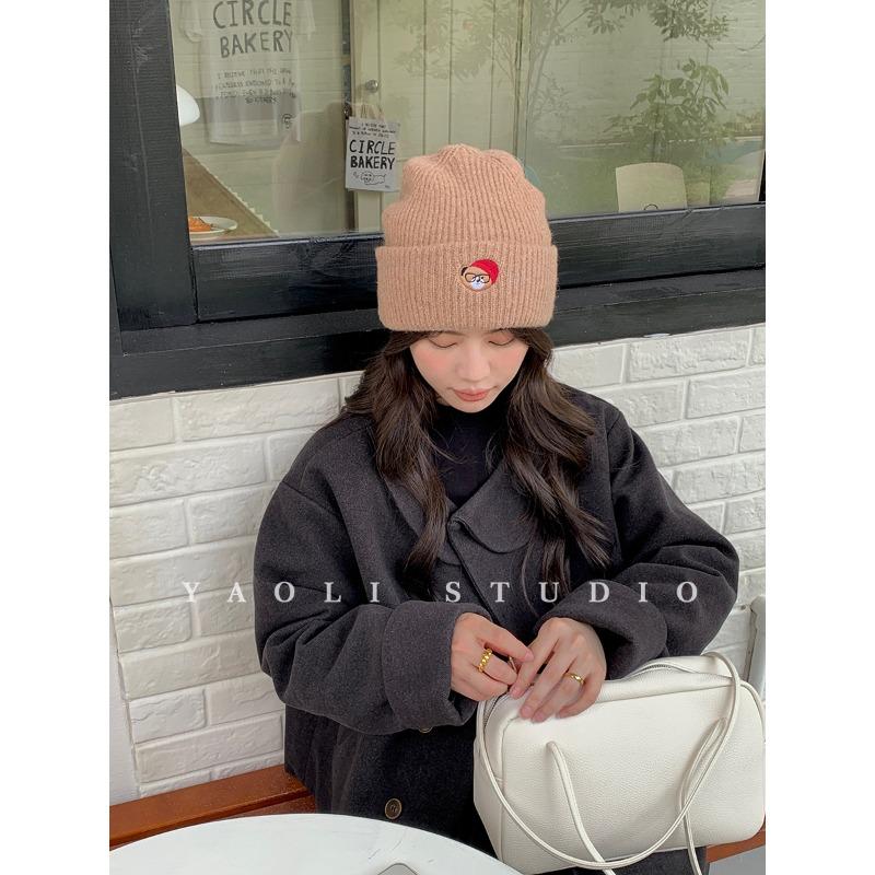 Autumn and Winter Thickened Warm Glasses Puppy Embroidered Knitted Woolen Hat for Women Korean Style Cold Proof Face Showing Small Pullover Hat