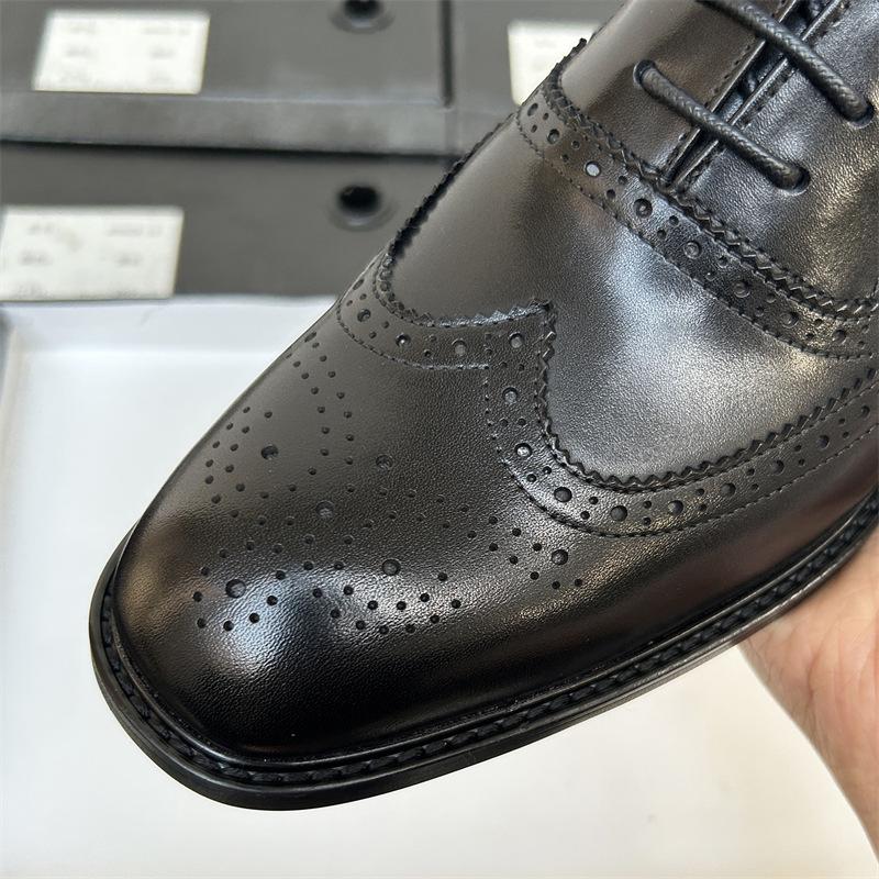 Brock Engraved Leather Shoes Men'S Business Dress Leather Breathable Work Shoes Groom Wedding Shoes Men'S Leather Shoes Wooden Root